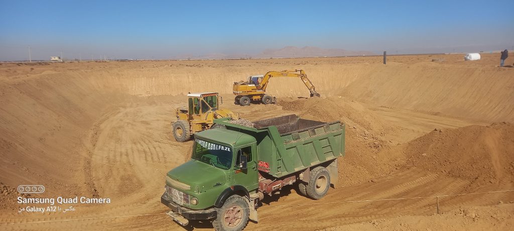 استخر ذخیره آب کشاورزی